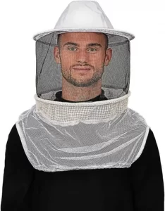 Beekeeping-Veil-with-Round-Hat